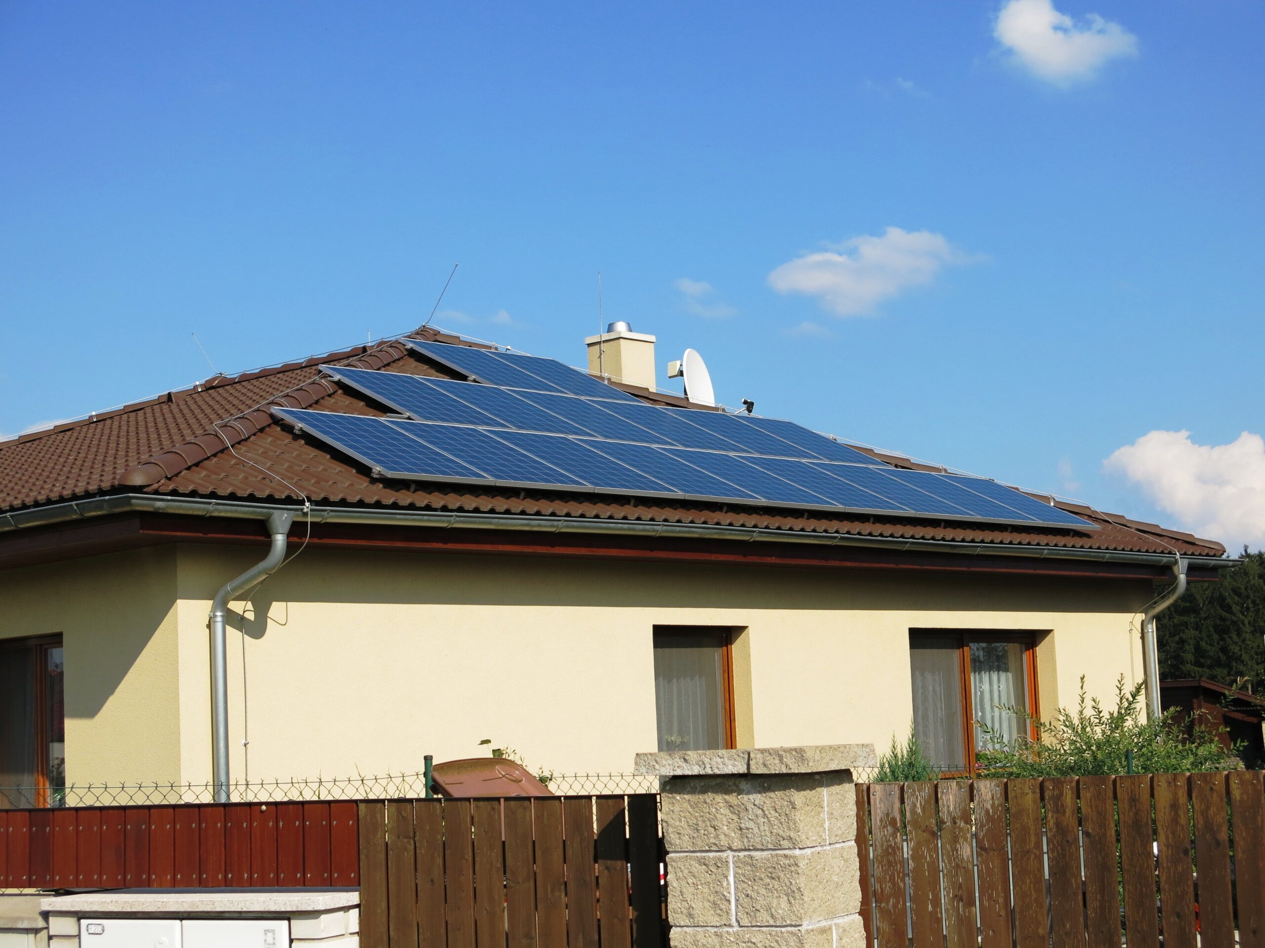 FVE v polykrystalické technologii o výkonu 3,49kWp na Kolínsku
